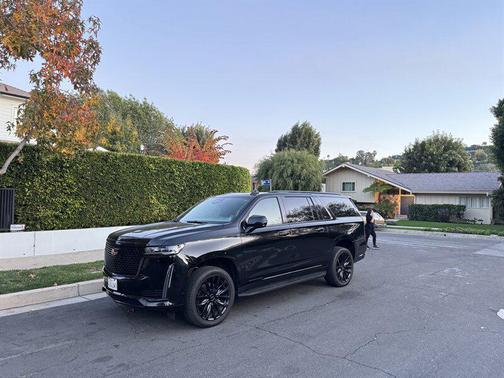 2021 Cadillac Escalade ESV Premium Luxury