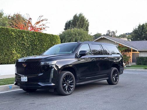 2021 Cadillac Escalade ESV Premium Luxury