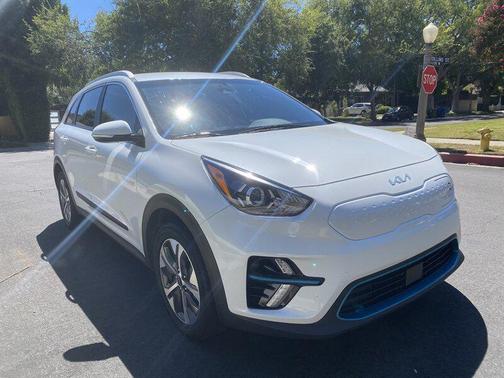 2022 Kia Niro EV EX