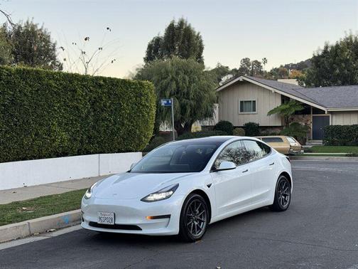 2023 Tesla Model 3 Standard Range