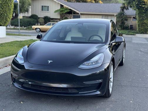2021 Tesla Model 3 Long Range