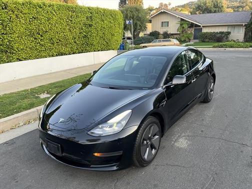 2022 Tesla Model 3 Standard Range