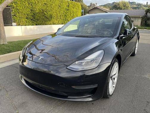 2022 Tesla Model 3 Standard Range