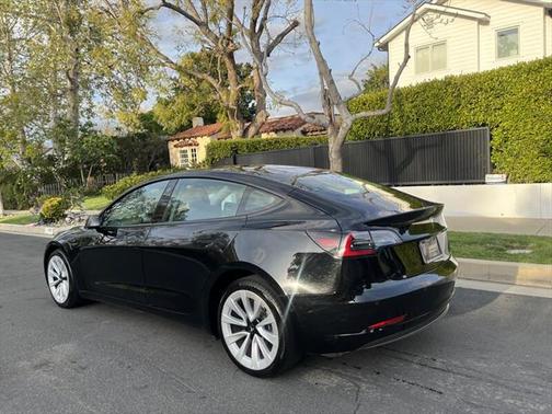 2022 Tesla Model 3 Standard Range