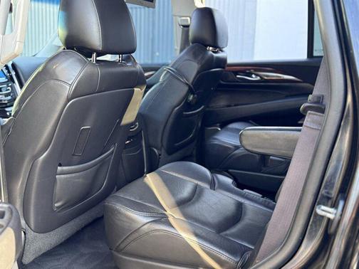 2015 Cadillac Escalade Premium