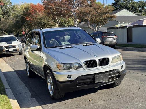 2001 BMW X5 3.0i