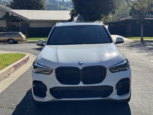 2023 BMW X5 sDrive40i