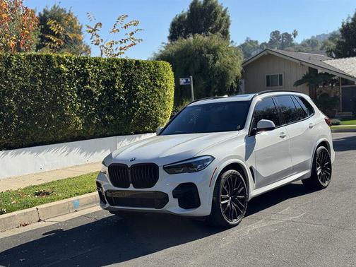 2023 BMW X5 sDrive40i
