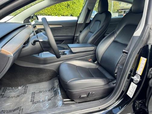 2022 Tesla Model 3 Standard Range
