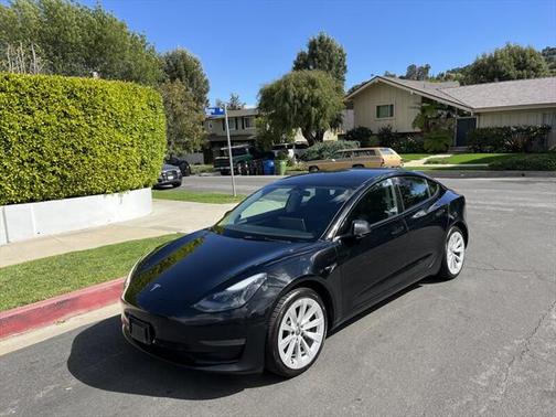 2022 Tesla Model 3 Standard Range