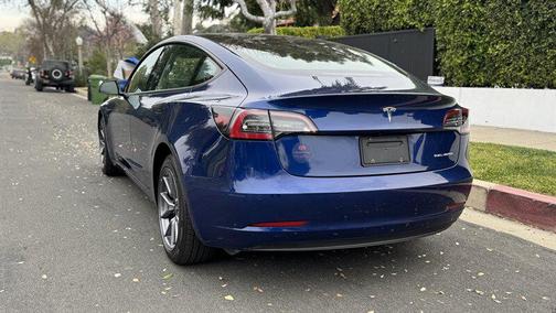 2022 Tesla Model 3 Long Range