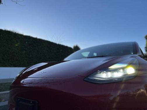 2022 Tesla Model 3 Standard Range