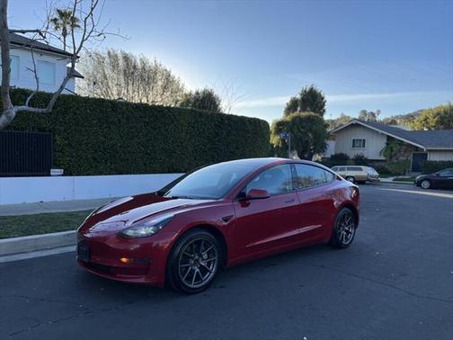 2022 Tesla Model 3 Standard Range