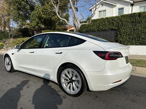 2022 Tesla Model 3 Standard Range