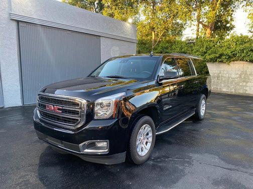 2019 GMC Yukon XL SLT