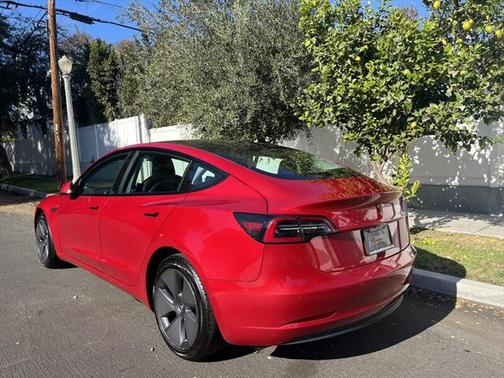 2022 Tesla Model 3 Standard Range