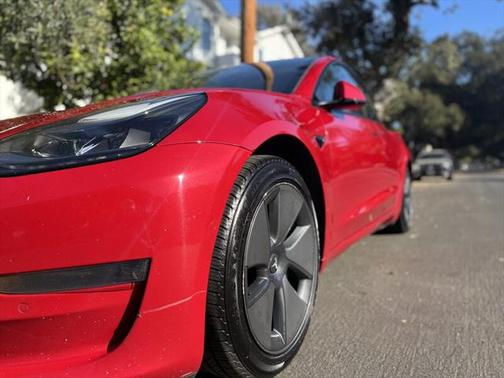 2022 Tesla Model 3 Standard Range