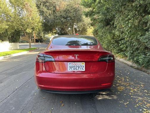 2022 Tesla Model 3 Standard Range