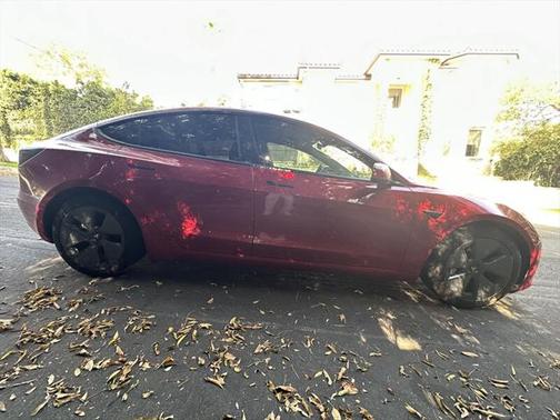 2022 Tesla Model 3 Standard Range