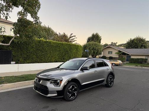 2023 Kia Niro EV Wind