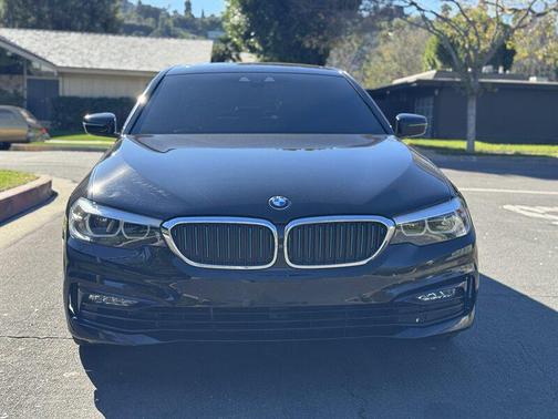 2018 BMW 530e iPerformance