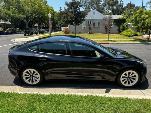 2022 Tesla Model 3 Standard Range