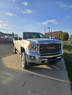 2017 GMC Sierra 2500 SLT