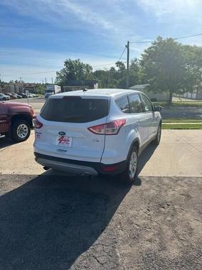 WHITE 2014 Ford Escape SE