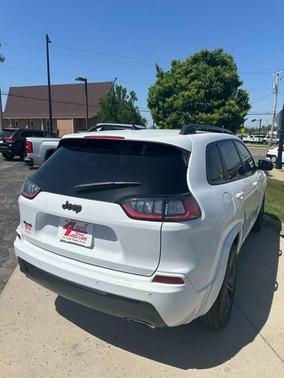 Bright White Clearcoat 2020 Jeep Cherokee Limited