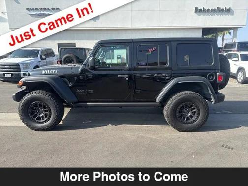 2022 Jeep Wrangler Unlimited Willys 4x4