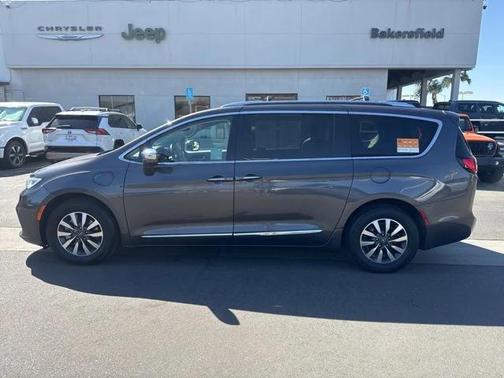 2021 Chrysler Pacifica Hybrid Limited