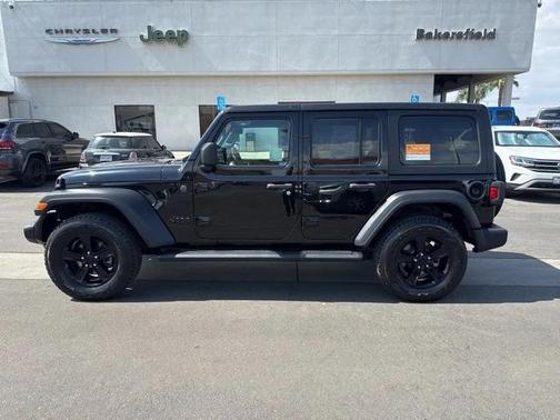 2023 Jeep Wrangler 4-Door Sport Altitude 4x4