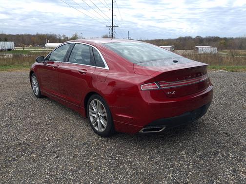 2015 Lincoln MKZ Base