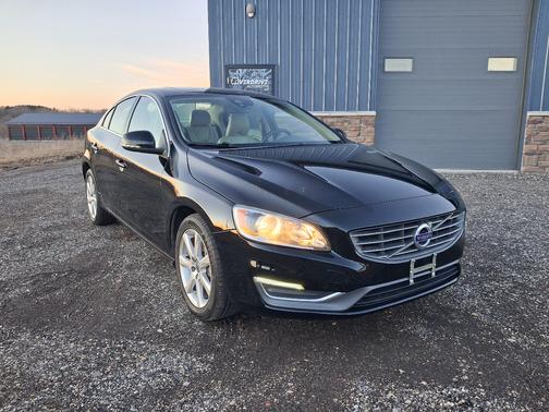 2016 Volvo S60 T5 Premier