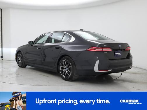 2025 BMW i5 xDrive40