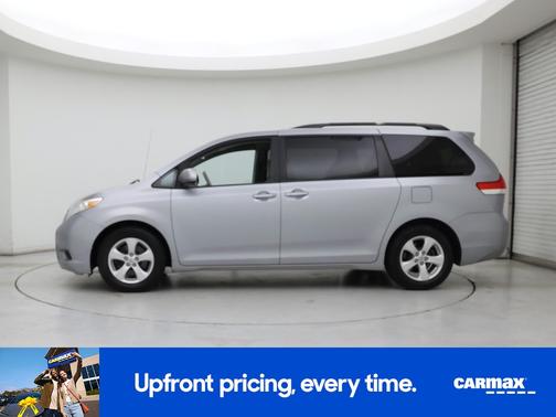 2014 Toyota Sienna LE