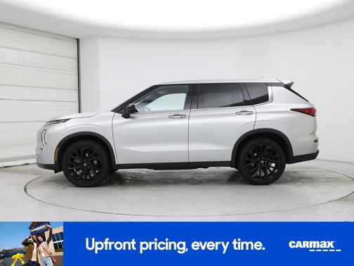 2022 Mitsubishi Outlander Black Edition