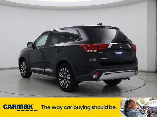 2020 Mitsubishi Outlander SE