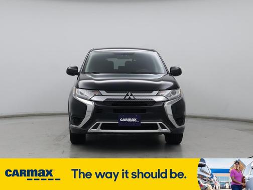 2020 Mitsubishi Outlander SE