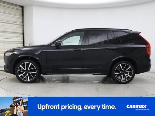 2023 Volvo XC90 Recharge Plug-In Hybrid T8 Plus Dark Theme