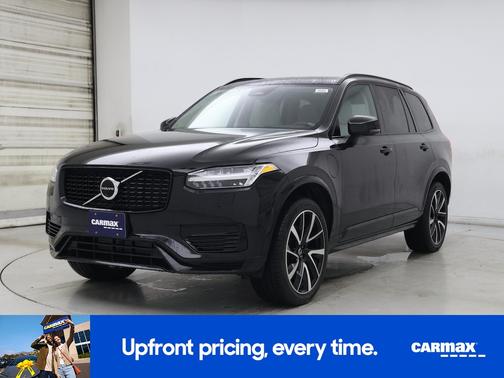 2023 Volvo XC90 Recharge Plug-In Hybrid T8 Plus Dark Theme