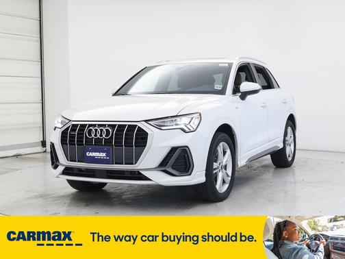 2024 Audi Q3 S-Line Premium