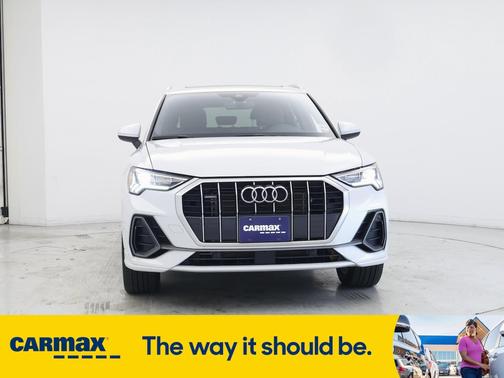 2024 Audi Q3 S-Line Premium