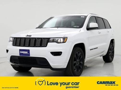 Photo 4 of 28 of 2020 Jeep Grand Cherokee Altitude