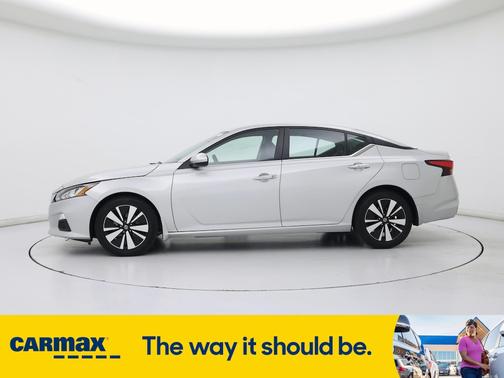 2022 Nissan Altima SV