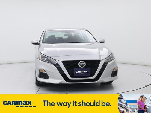 2022 Nissan Altima SV