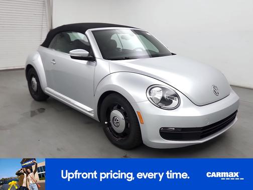 Silver 2016 Volkswagen Beetle SE