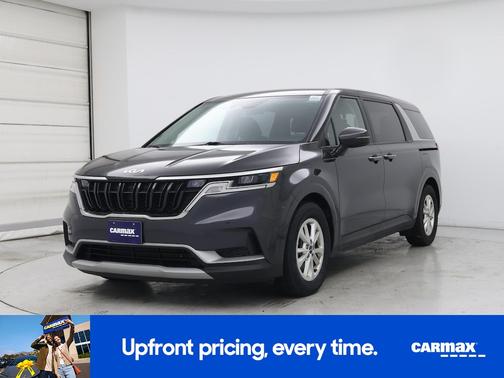 2023 Kia Carnival LX Seat Package