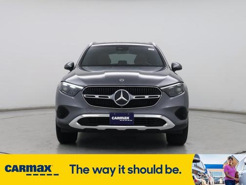 2023 Mercedes-Benz GLC 300