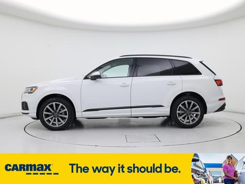 2023 Audi Q7 Premium Plus